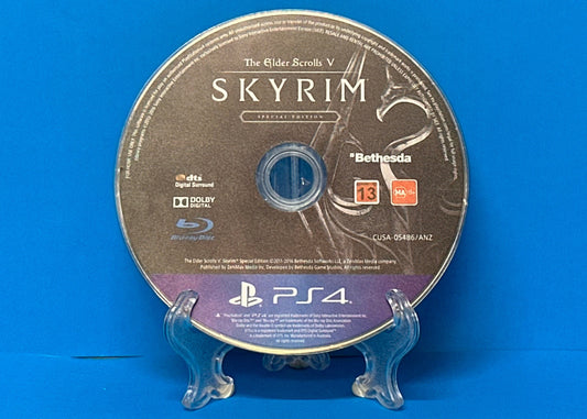 The Elder Scrolls V (5) Skyrim - Playstation 4 - Pre-Owned
