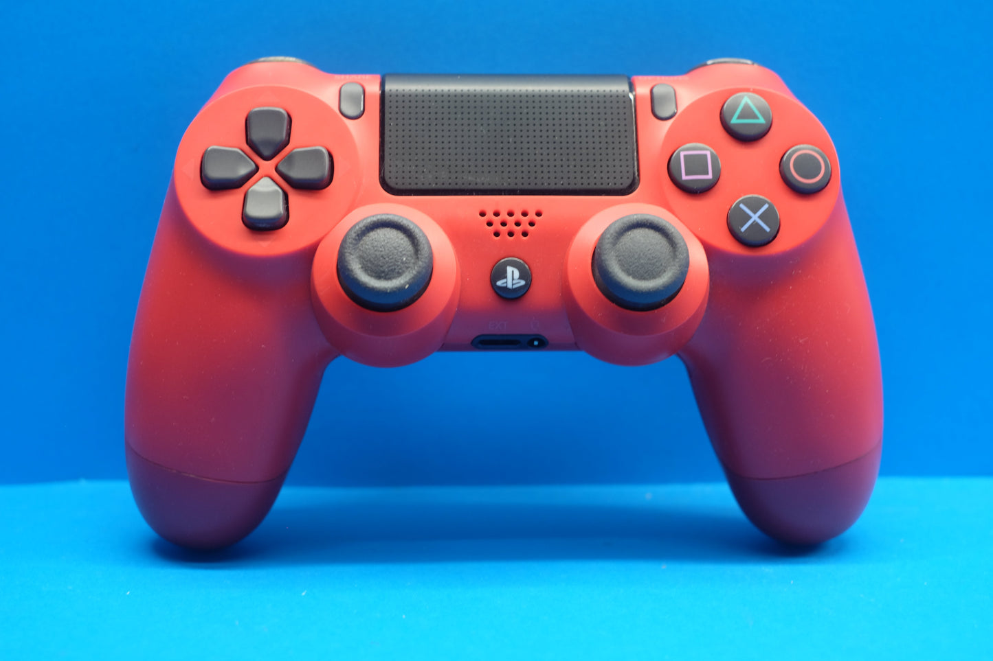 Official Dualshock 4 Playstation 4 Controller (Red) - Pre-Owned