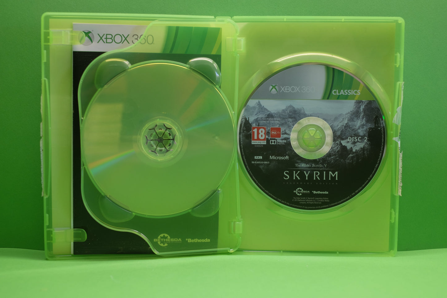 The Elder Scrolls V (5) Skyrim (Classics) (Legendary Edition) - Xbox 360 - Pre-Owned