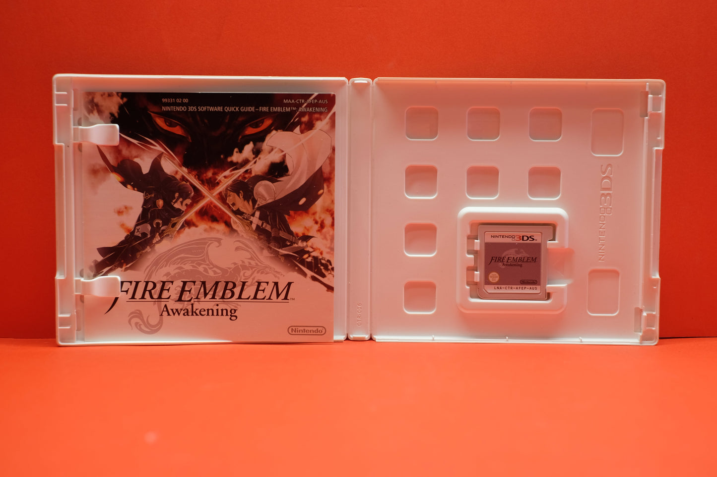 Fire Emblem Awakening - Nintendo 3DS - Pre-Owned