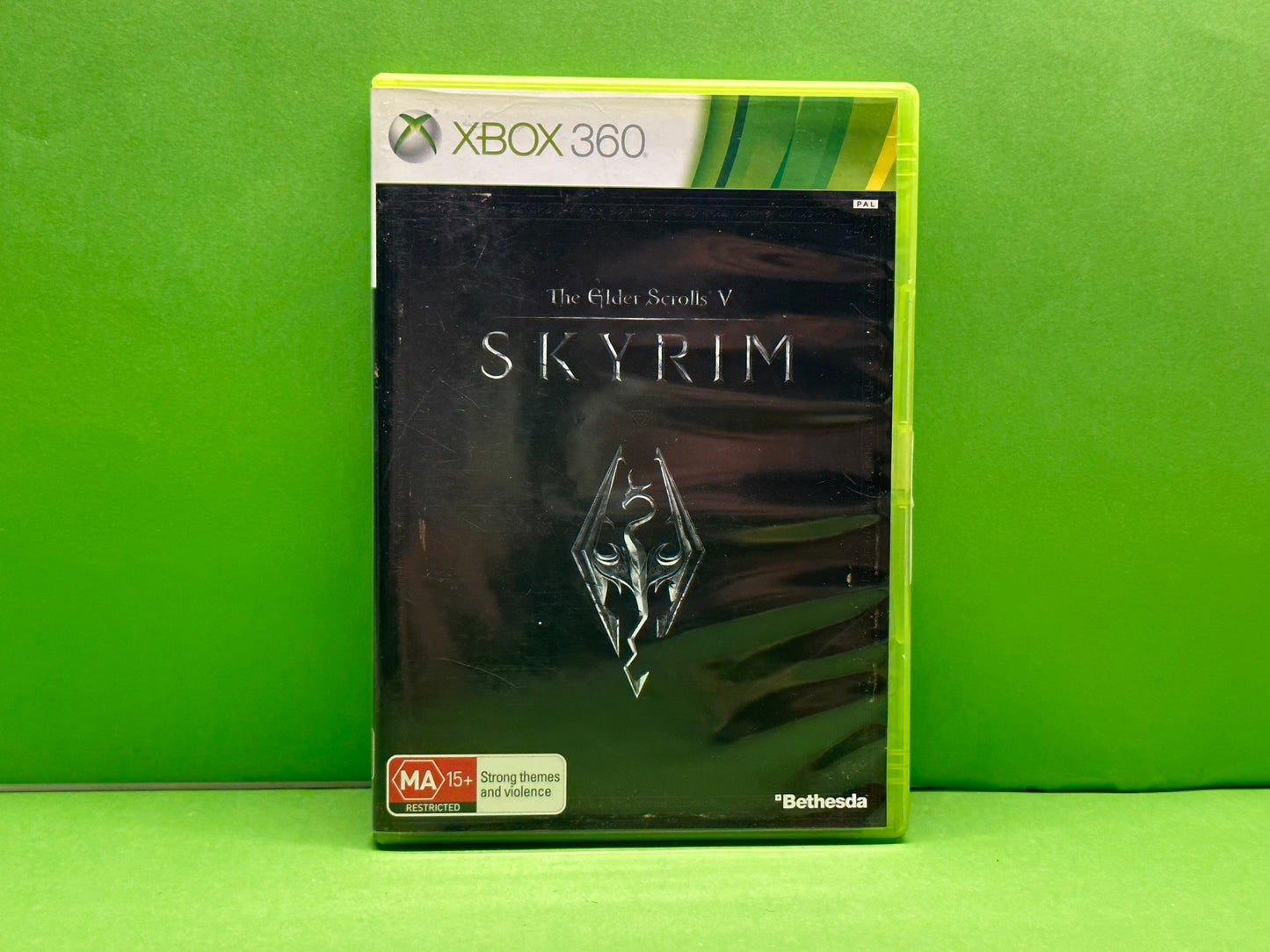 The Elder Scrolls V (5) Skyrim - Xbox 360 - Pre-Owned