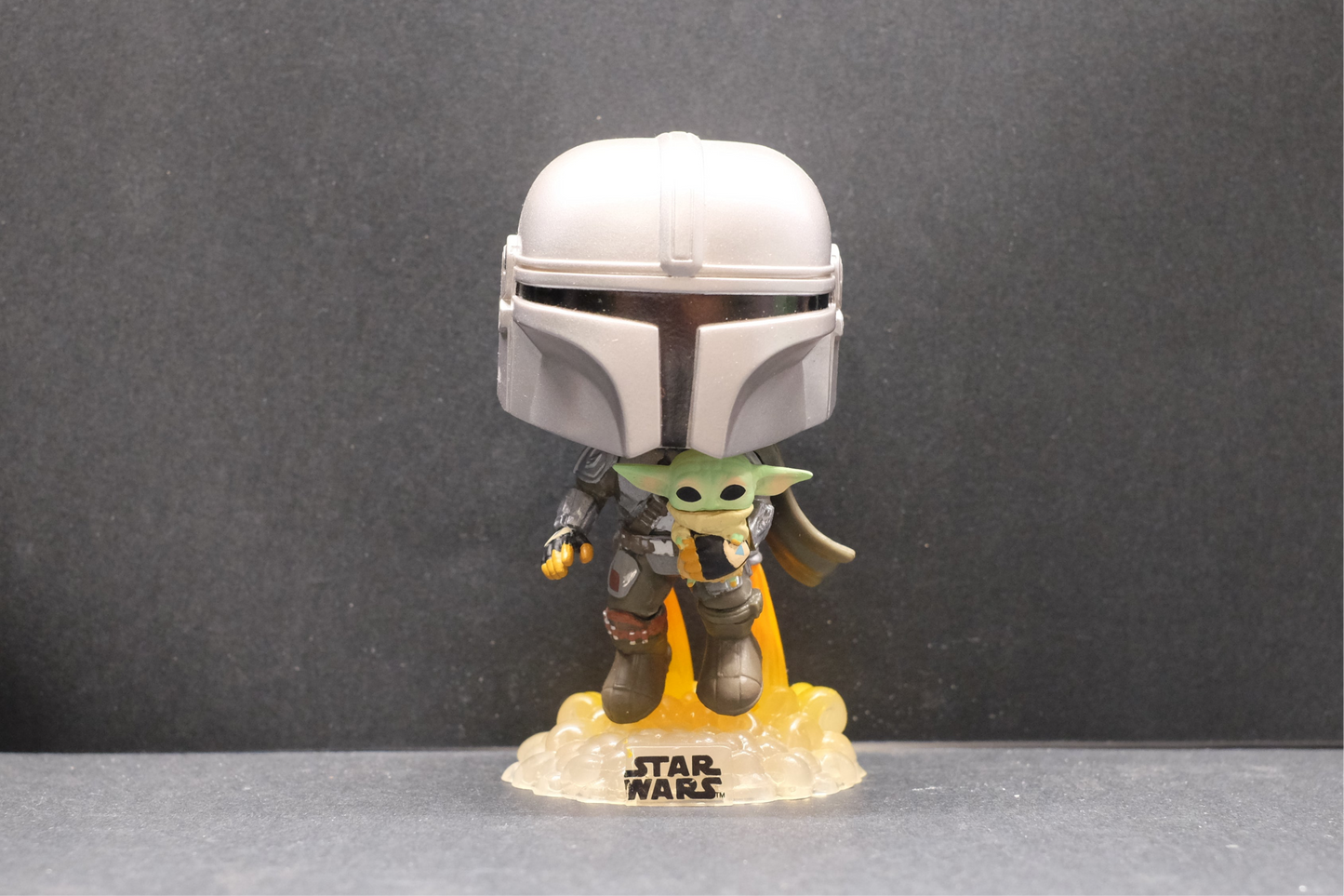 Star Wars The Mandalorian with Child (380) Funko Pop Figure *No Box* - Collectables - Pre-Owned