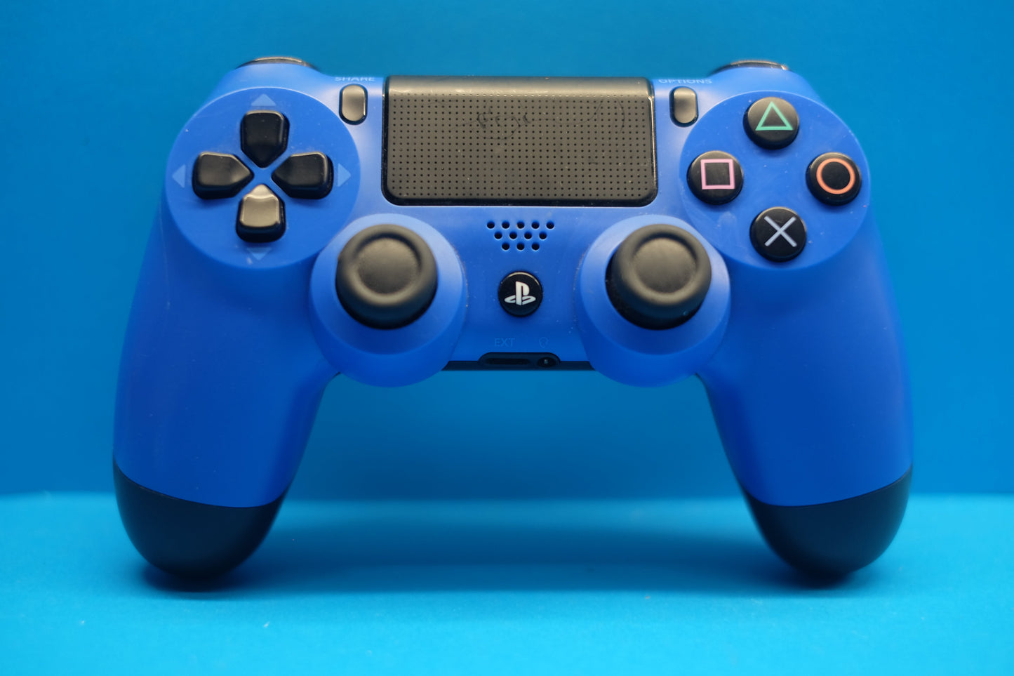 Official Dualshock 4 Playstation 4 Controller (Blue) - Pre-Owned