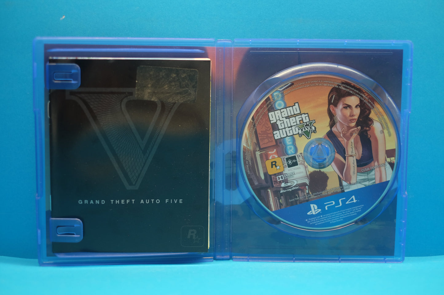 Grand Theft Auto V (5) *Complete* - Playstation 4 - Pre-Owned
