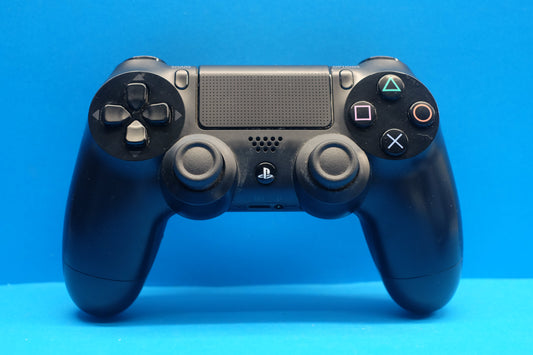 Playstation 4 500GB Console (Black) - Pre-Owned