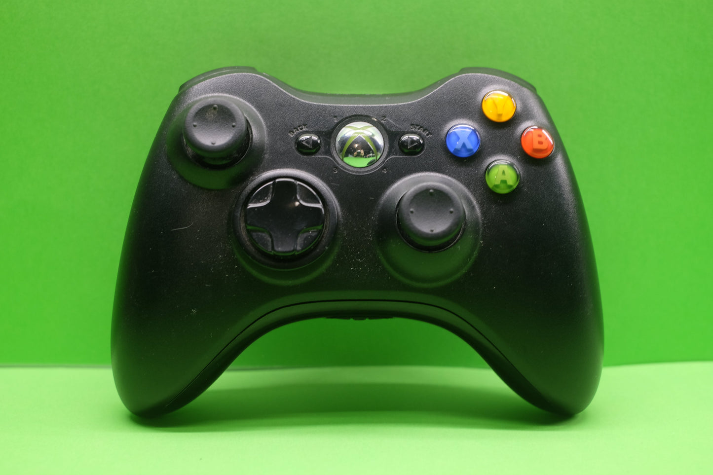 Xbox 360 (S) Console (250GB) - Pre-Owned