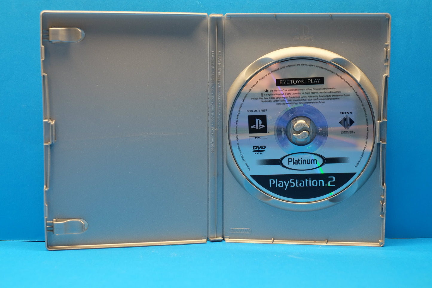 Eye Toy Play (Platinum) *No Manual* - Playstation 2 - Pre-Owned