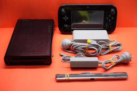 Nintendo Wii U Console (Black) - Pre-Owned