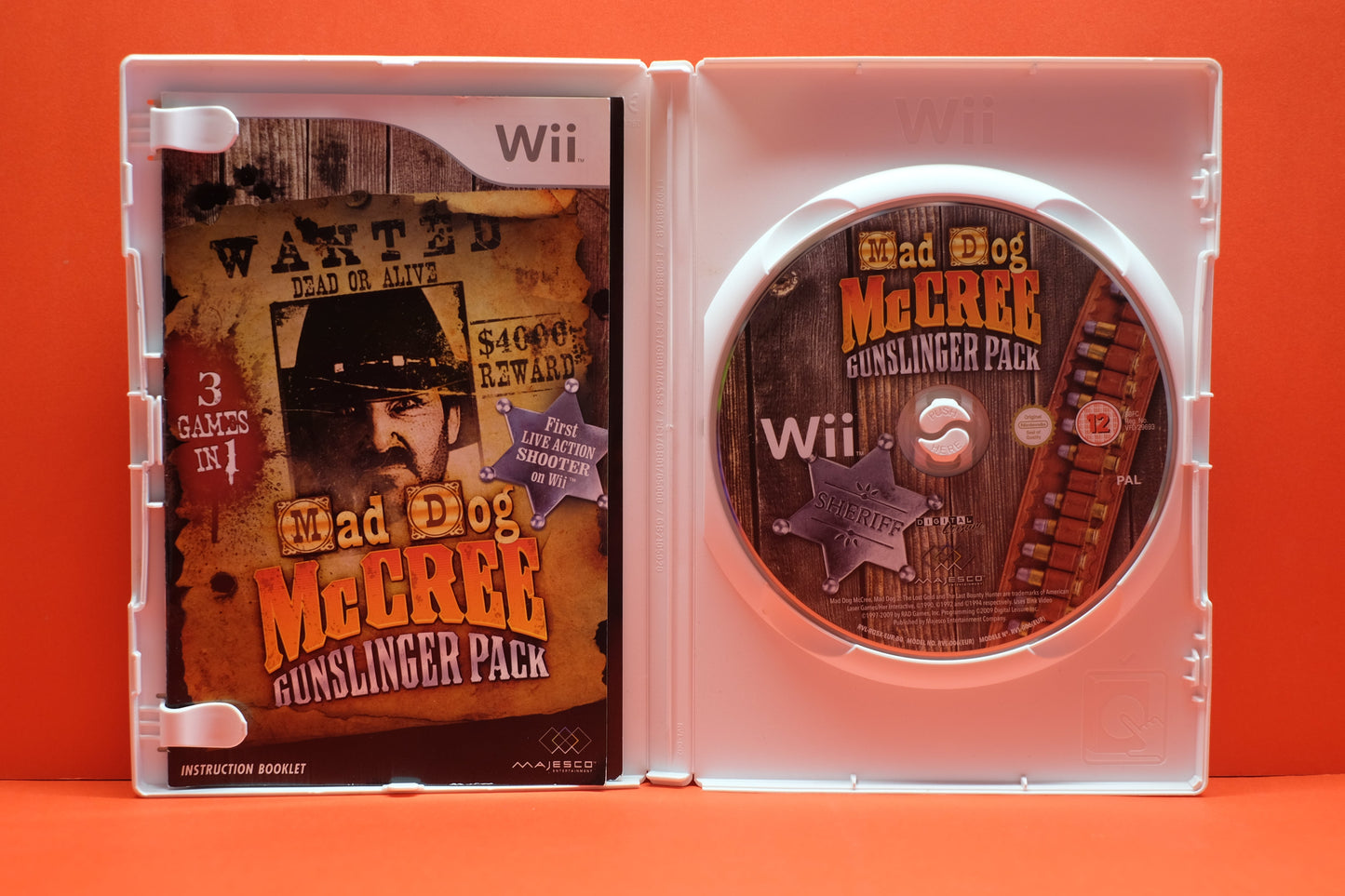 Mad Dog McCree Gunslinger Pack - Nintendo Wii - Pre-Owned