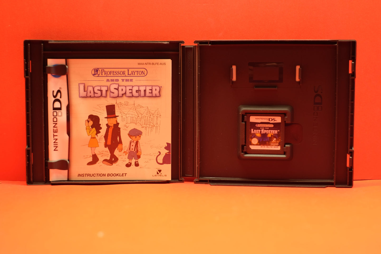 Professor Layton And The Last Specter - Nintendo DS - Pre-Owned